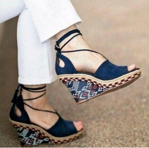 Cabi Isla Leather Suede Navy Blue Wedge Heels Espadrilles Sandals Wmns 7.5 Boho - Picture 2 of 14